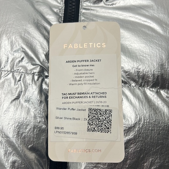 Fabletics puffer jacket - Picture 2 of 8